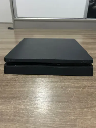 Ps4 slim + Controle 