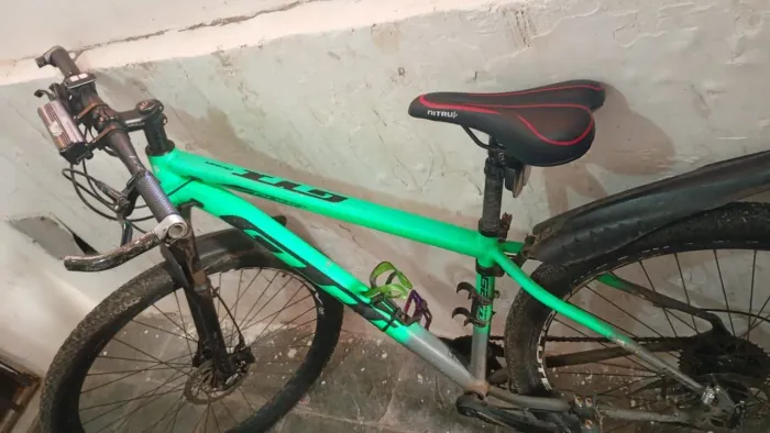 Vende se uma bike pra passeio