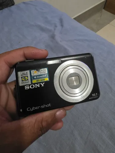 Câmera Digital Sony DSC-W180 10.1MP 3x Preta com Acessórios e Brinde (Leia)