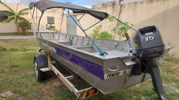 Barco aluminio 6 metros *