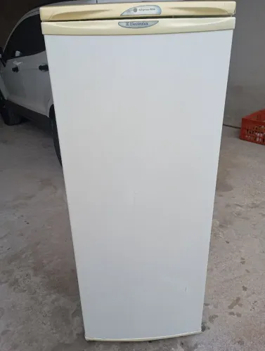 Geladeira Electrolux (ENTREGO)