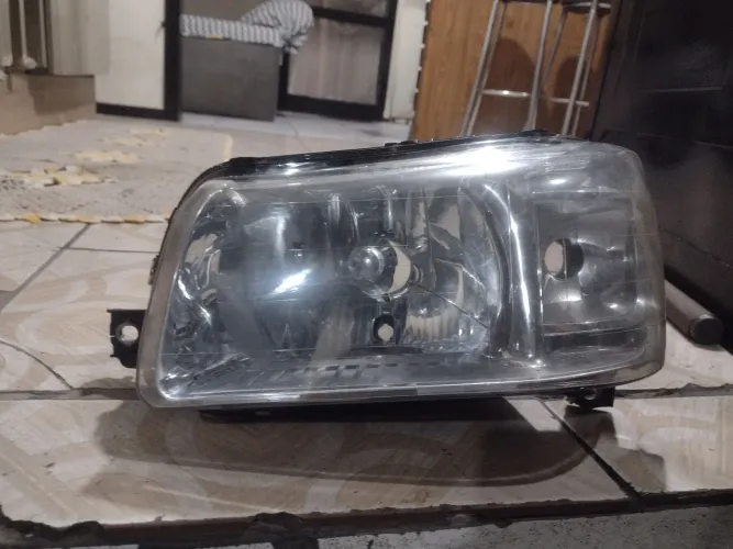 Farol uno Fiorino 2004 a2011