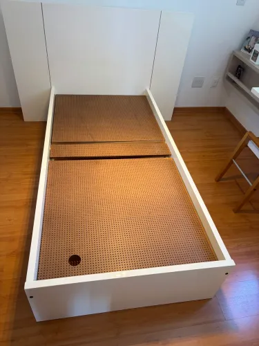 Cama de solteiro
