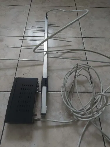Antena e conversor digital