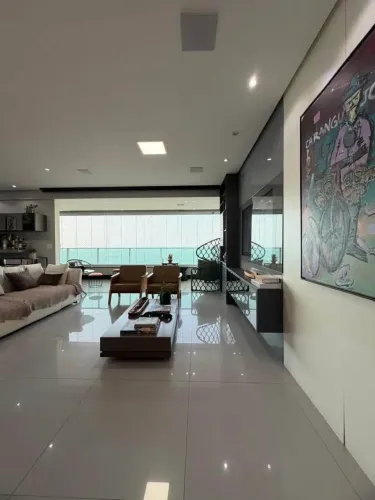 EXCLUSIVO APARTAMENTO DE LUXO | PONTA DAREIA/ FRENTE MAR LIVRE/ REFORMADO E PROJETADO PARC