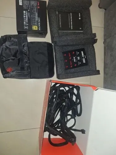 Fonte XPG core reator 850 w full modular gold com 10 anos de garantia