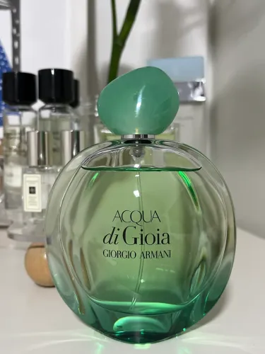 Perfume Acqua di Gioia Giorgio Armani