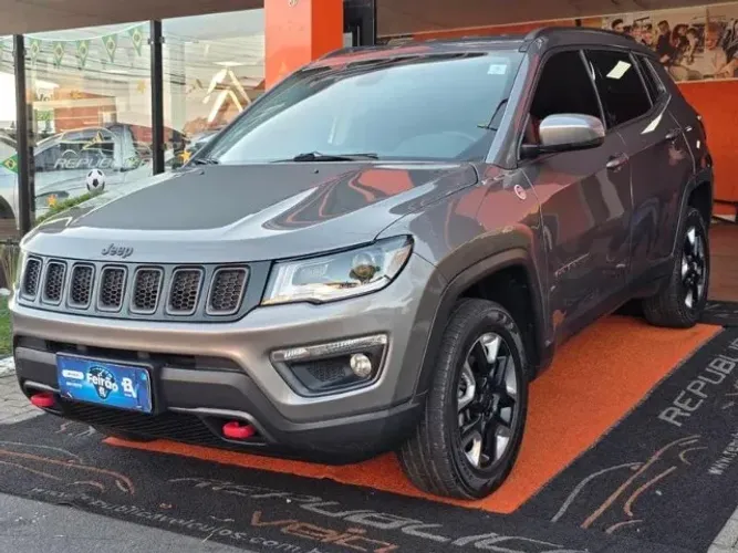 Jeep Compass Trailhawk 2.0 4X4 Dies. 16V Aut. 2017