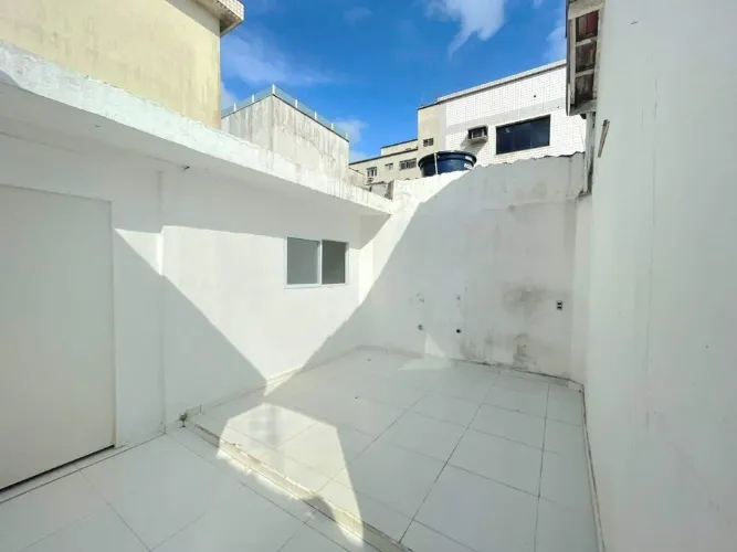 Loja à Venda na Avenida ? Oportunidade Única no Bairro Aparecida em Santos/SP