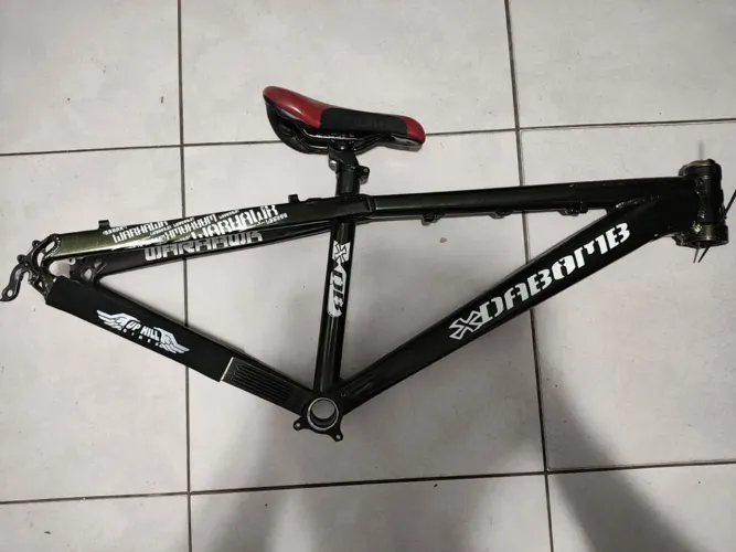 Quadro DaBomb Warhawk