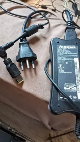Carregador notebook lenovo