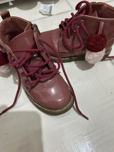 Bota Zara infantil