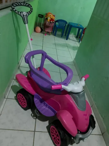 Carro de passeio semi novo