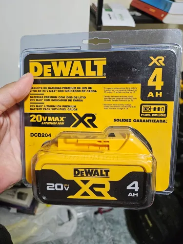 Bateria Dewalt XR 4ah lacrada