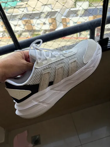 Tênis adidas astrastar 41