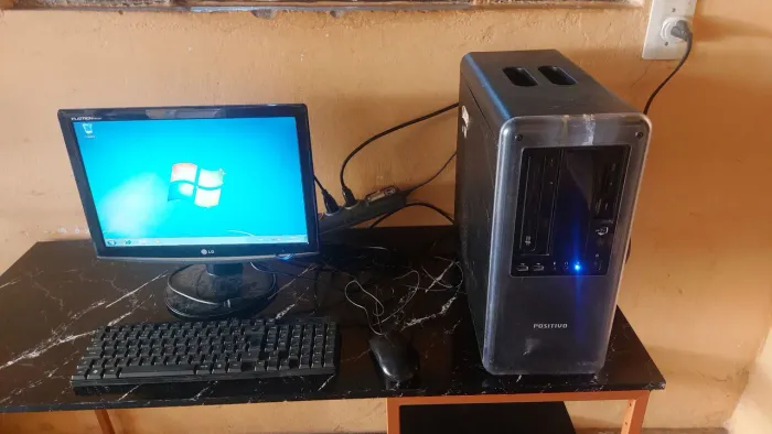 Pc positivo completo