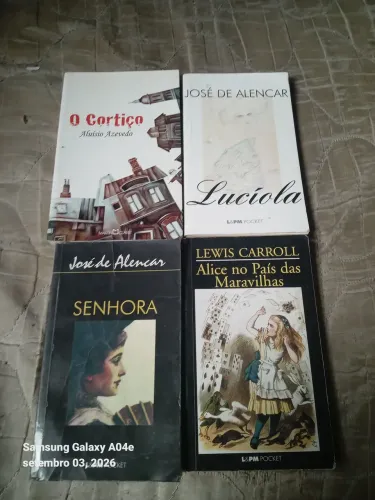 4 livros ótimos por apenas 40 reais.