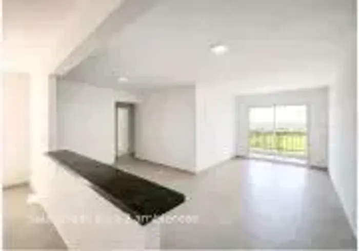 Apartamento para locação, com 92m², 3 quartos (suíte) e sacada, em SJC/SP