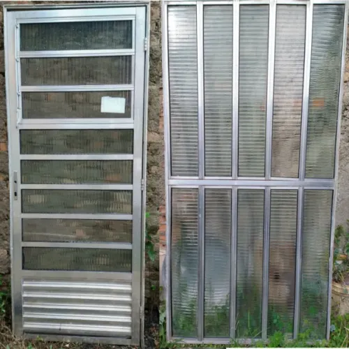 Vitrô e Porta de Alumínio