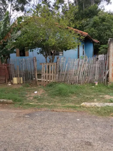 Venda-se está Casa