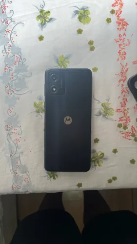 Celular Motorola e13