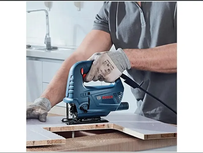 Serra Tico Tico Bosch gst 700 500w