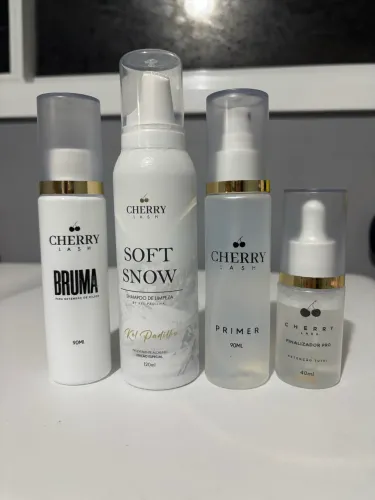 Vende- se kit de limpeza para lash designer