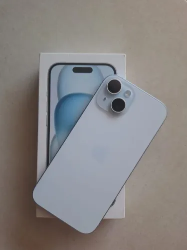 iPhone 15  256gb