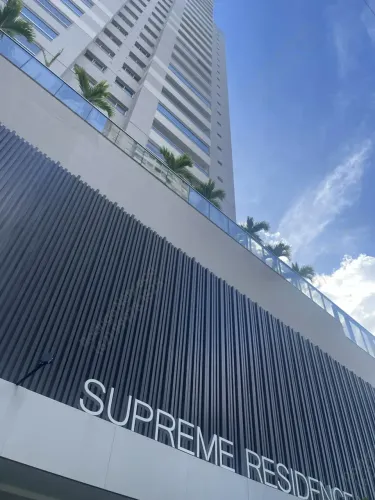 Supreme Residence - Armários Nobres, Projeto Luminotécnico, Ar Condicionado...  - Alto Pad
