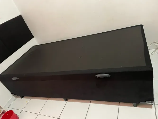 Box solteiro com Baú