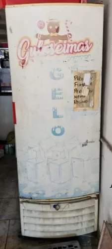 vendo freezer gelo funcionando bem, aceito cartão