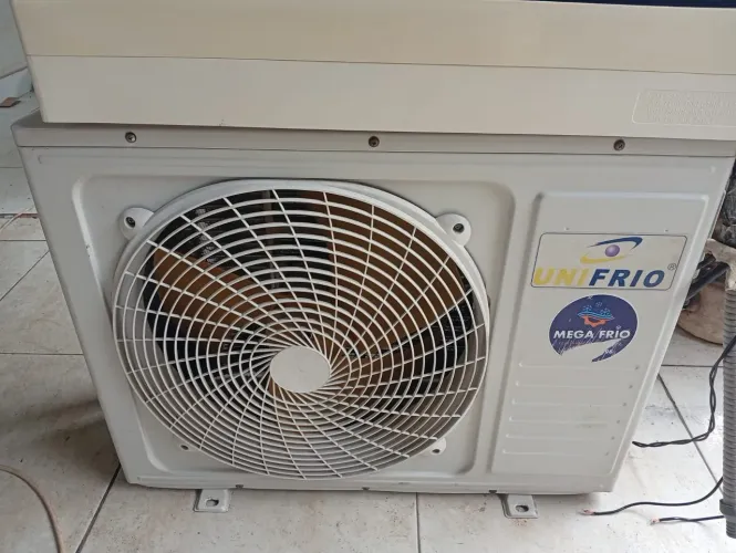 Central de ar 12 mim btus
