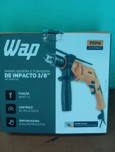 Furadeira de impacto Wap 700 watts de potência