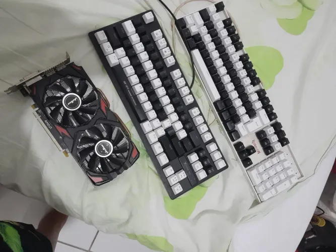 TECLADO MECÂNICO PLACA DE VÍDEO