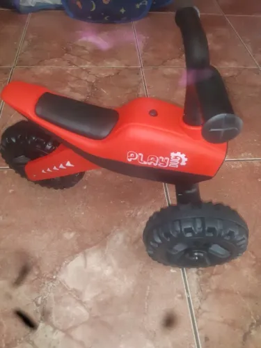 Triciclo infantil