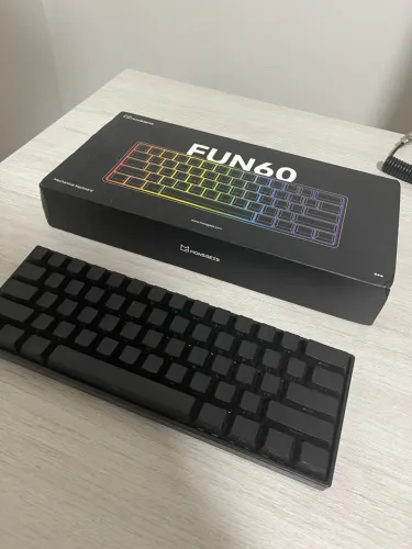 Teclado Magnético Akko Fun 60 Pro 8k