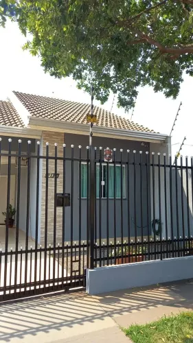 Casa à venda em Maringá - Parque das Grevíleas