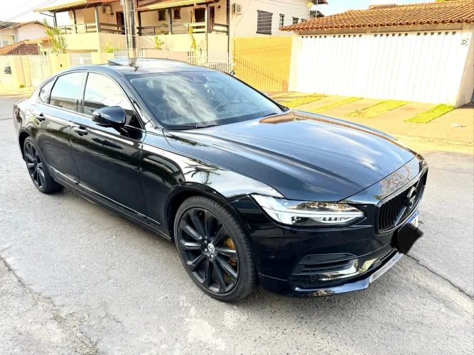 Volvo S90 T-8 Híbrido Inscript 2.0 AWD 407cv 2019