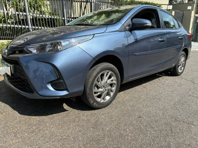 Toyota Yaris XS Sedan 1.5 Flex 16V 4P Aut. 2023