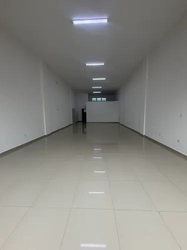 Loja comercial Vila Branca