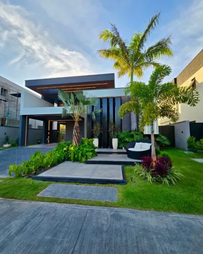 Casa plana Super Exclusiva no Alphaville Ceará 1, R1, FRENTE PRAÇA ÚNICA E PERFEITA<br>