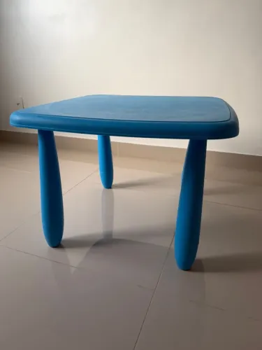 Mesa infantil Etna
