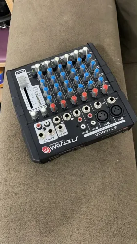 Mesa Stetsom