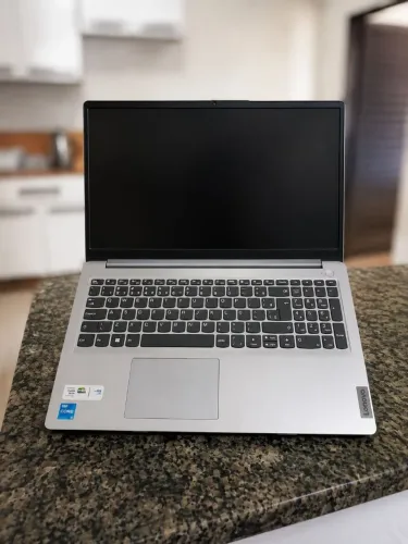 Notebook Lenovo Ideapad 1i Intel Core i5 -1235U, 8GB Ram, 512Gb SSD, Windows 11 Home