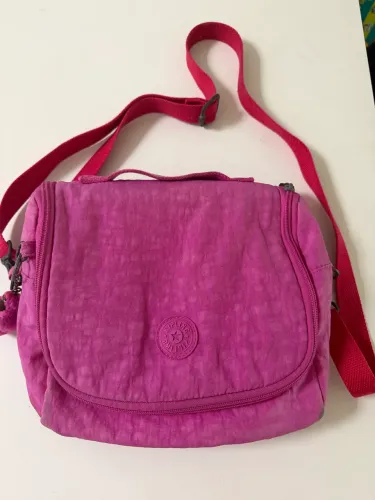 Lancheira Kipling rosa