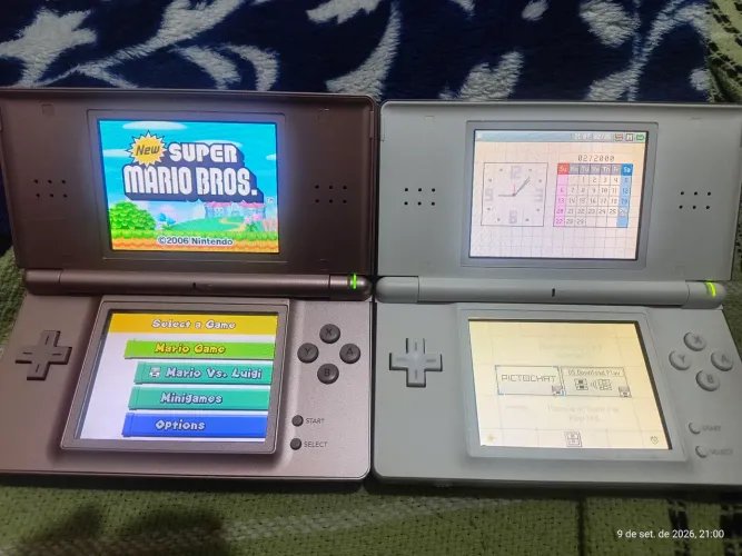 2 Nintendo Ds lite