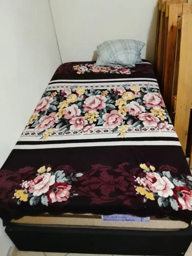 Cama solteirão/não conjugada