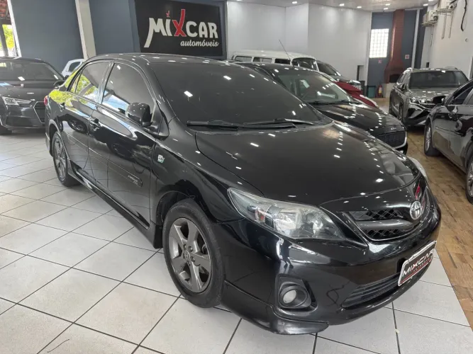Toyota Corolla GLI 1.8 Flex 16V Aut. 2014