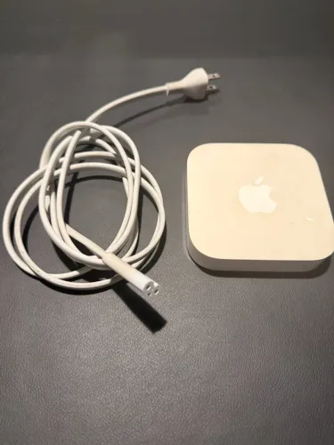 Apple AirPort Express A1392 - 2ª geração | Wi-Fi + AirPlay