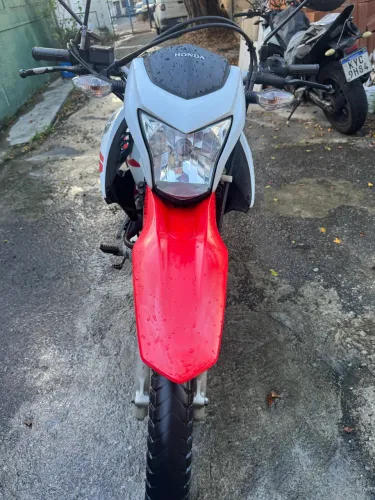 Bros 160 2019.vendo ou troco por Nmax